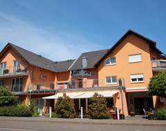 Khách sạn Hotel Kölchens (Bernkastel-Kues, Đức)