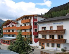Hotelli Alpenhotel Panorama (Graun im Vinschgau, Italia)