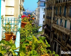Toàn bộ căn nhà/căn hộ Appartement Dans Immeuble Haussmanien (Algiers, Algeria)