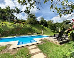 Finca Hotel Tierra Verde (Girardota, Colombia)