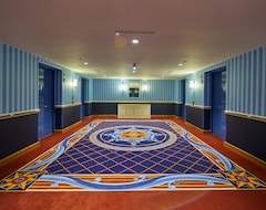 Otel Disney Newport Bay Club (Chessy, Fransa)