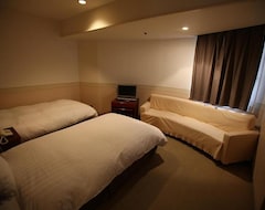 Hotelli Hotel Crystal Plaza (Hitachinaka, Japani)
