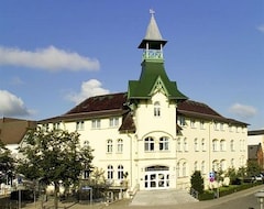 Khách sạn Hotel Dunenschloss (Zinnowitz, Đức)