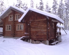 Otel Kuulapaa Chalet (Äkäslompolo, Finlandiya)