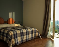 Bed & Breakfast Ca Dei Curra (Neive, Italija)