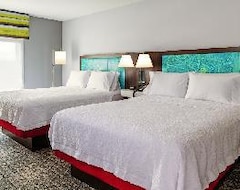 Hotel Hampton Inn & Suites Keene (Keene, USA)