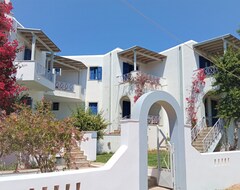 Serviced apartment Allegria Family Hotel (Gavrio, Greece)