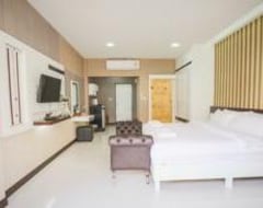 Hotel Medroom Korat (Nakhon Ratchasima, Tajland)