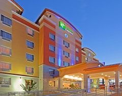 Khách sạn Holiday Inn Express Queens - Maspeth (New York, Hoa Kỳ)