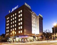 Hotel Albret (Pamplona, İspanya)