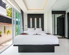 Hotel Colibri Pool Villa Pattaya (Pattaya, Tailandia)
