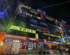 Khách sạn Changwon Sangnam-dong Queens Hotel (Changwon, Hàn Quốc)