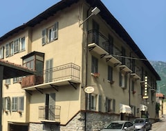 Hotelli La Pace (Pradleves, Italia)