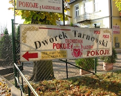 Otel Dworek Tarnowski (Ciechocinek, Polonya)
