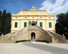 Khách sạn Villa Rinalducci (Fano, Ý)