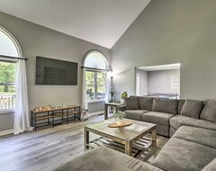 Toàn bộ căn nhà/căn hộ Spacious Scotrun Home With Game Room, Amenity Access (Scotrun, Hoa Kỳ)