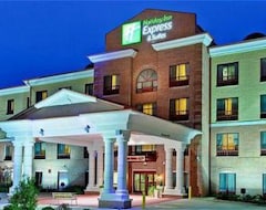 Holiday Inn Express Hotel & Suites Clinton, An Ihg Hotel (Clinton, USA)