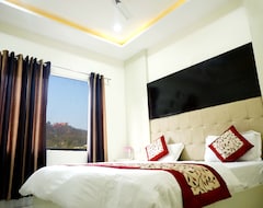 Khách sạn Hotel Laxmi Inn (Haridwar, Ấn Độ)