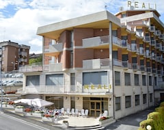Hotel Reali (Chianciano Terme, İtalya)