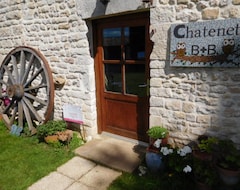 Bed & Breakfast Chatenet (Sauzé-Vaussais, Francuska)