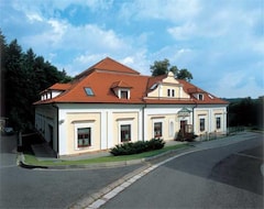 Khách sạn Hotel Zámecký Nachod (Nachod, Cộng hòa Séc)