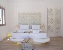 Hotel Three Shades (Ciudad de Mykonos, Grecia)