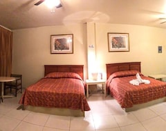 Khách sạn HOTEL PLAZA RIVIERA (Matamoros, Mexico)