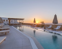 Secret View Hotel (Oia, Greece)