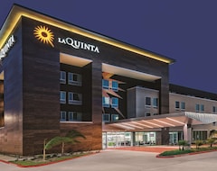 Hotel La Quinta Inn & Suites McAllen Convention Center (McAllen, USA)