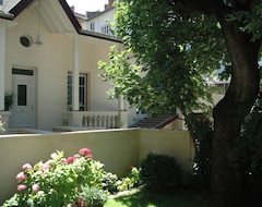Toàn bộ căn nhà/căn hộ Lyoncotecour-Apartment 'Cottage' Hospitals Montchat - Lyon 3Rd (Lyon, Pháp)