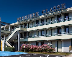 Hotel Premiere Classe Clermont Ferrand Nord (Clermont-Ferrand, France)