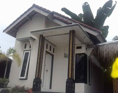Khách sạn Mysha Guesthouse (Selong, Indonesia)