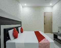 Oyo 84301 Hotel Prime Rose (Thanesar, Indija)