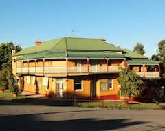 Hotel Settlers Arms (Dungog, Australia)