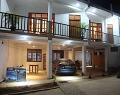 Hotelli Mirissa Beach Inn (Weligama, Sri Lanka)