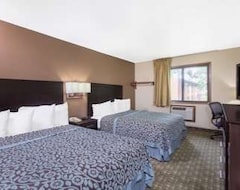 Hotel Days Inn & Suites by Wyndham Waterloo (Waterloo, USA)