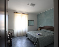 Resort Country House Il Ponte (Alba Adriatica, İtalya)