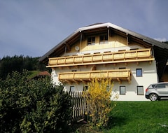 Otel Panoramahof Manzberg (Mondsee, Avusturya)
