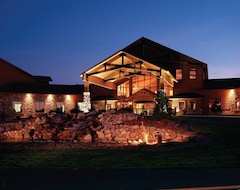 Khách sạn Tundra Lodge Resort Waterpark & Conference Center (Green Bay, Hoa Kỳ)