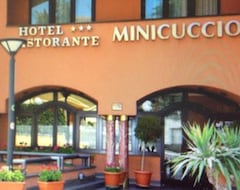 Khách sạn Hotel Minicuccio (Vallesaccarda, Ý)