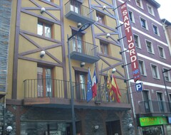 فندق Hotel Sant Jordi by ALEGRIA (أندورا لا فيلا, أندورا)