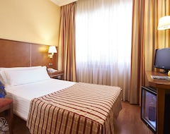 Khách sạn Hotel Cason del Tormes by HappyCulture (Madrid, Tây Ban Nha)