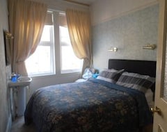 Pansiyon Riverside Guest House (Morpeth, Birleşik Krallık)