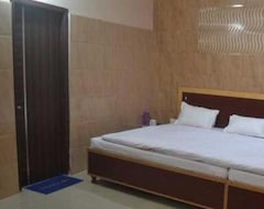 Khách sạn OYO 6678 Goodwill Hotel (Jammu, Ấn Độ)