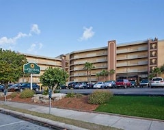 Otel La Quinta Inn & Suites Cocoa Beach Oceanfront (Cocoa Beach, ABD)