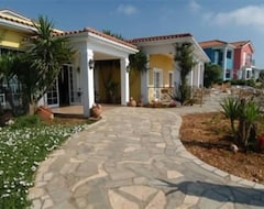 Khách sạn Porto Skala Hotel Village (Skala, Hy Lạp)
