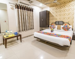 Hotel FabExpress Galaxy Bhanwar Kuan (Indore, India)