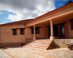 Koko talo/asunto Las Canteras (Retuerta del Bullaque, Espanja)