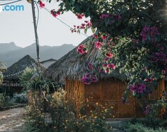 Casa rural SAKURA House - Vuon Dao (Son La, Vietnam)