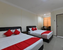 Khách sạn OYO 43982 Bj Bayview Inn (Kedawang, Malaysia)